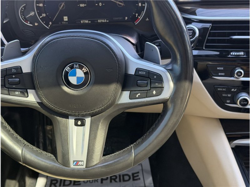 Used 2019 BMW 540i RWD image 36