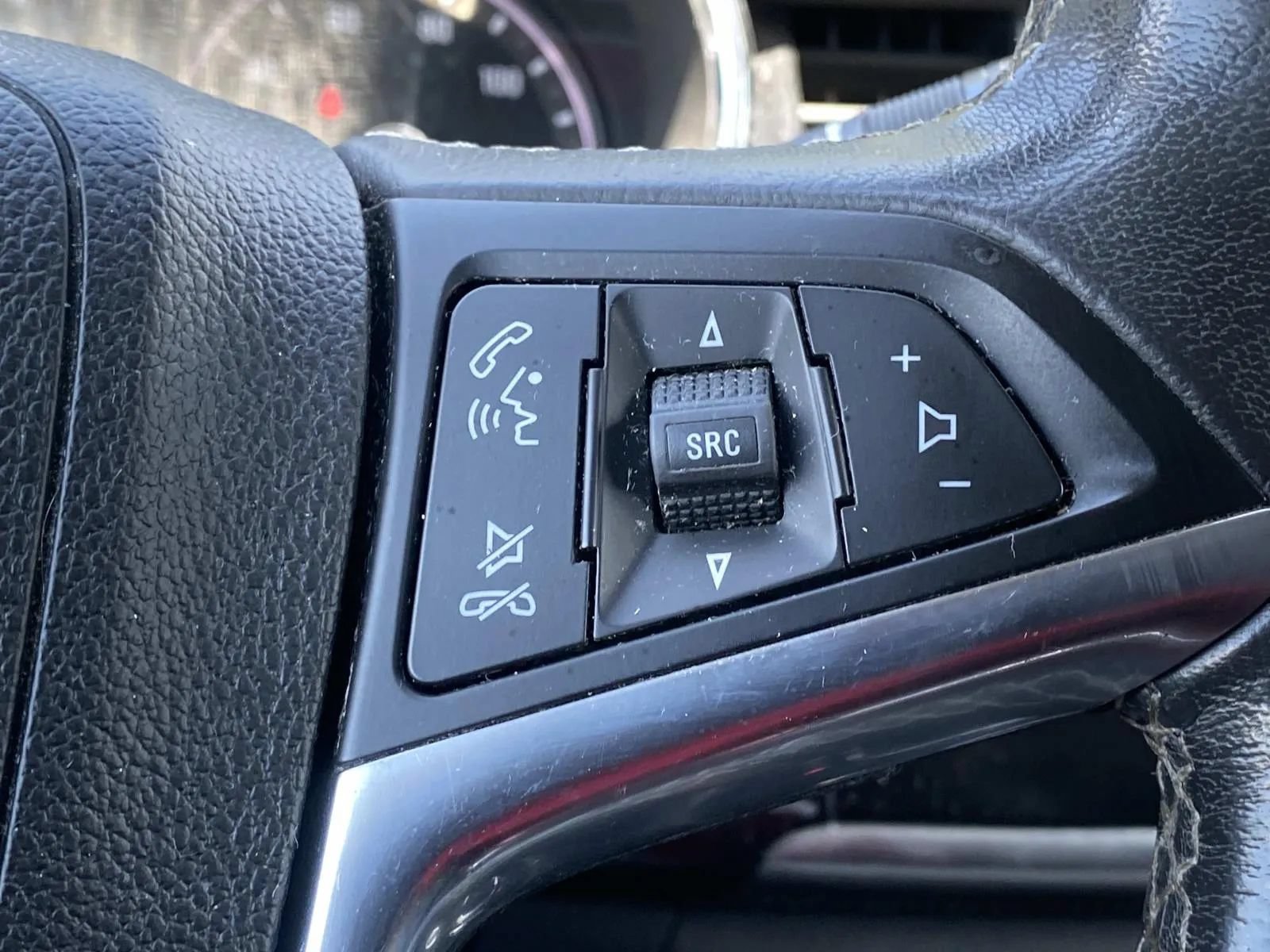 Used 2017 Buick Encore Preferred FWD image 21