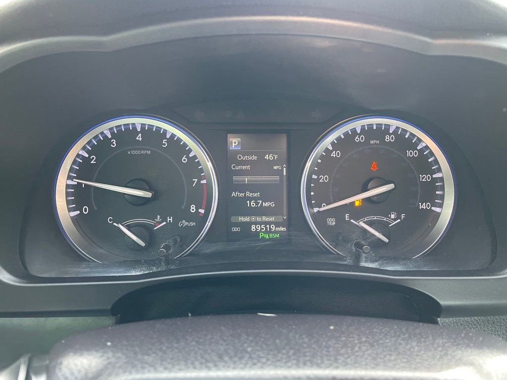 Used 2017 Toyota Highlander Limited Platinum image 31