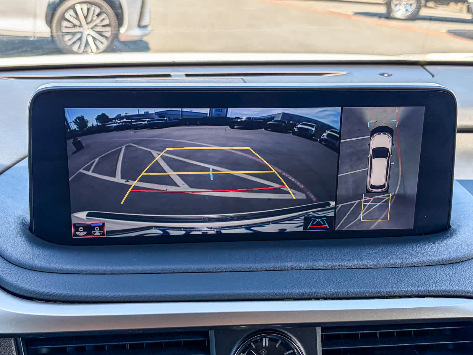 Certified 2022 Lexus RX 350 AWD w/ Premium Package image 25