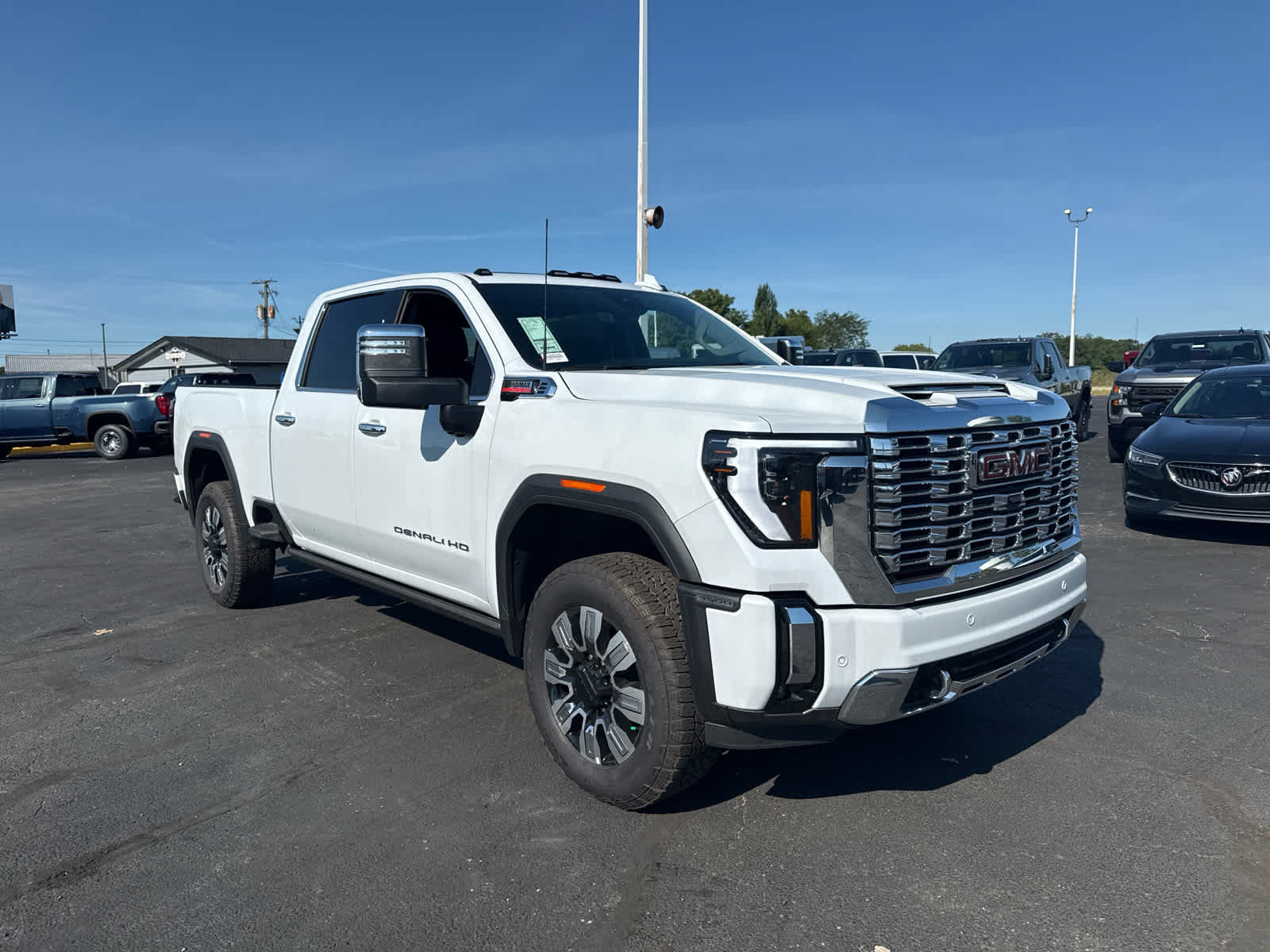 New 2026 GMC Sierra 3500 Denali w/ Denali Reserve Package AWD/4WD image 7