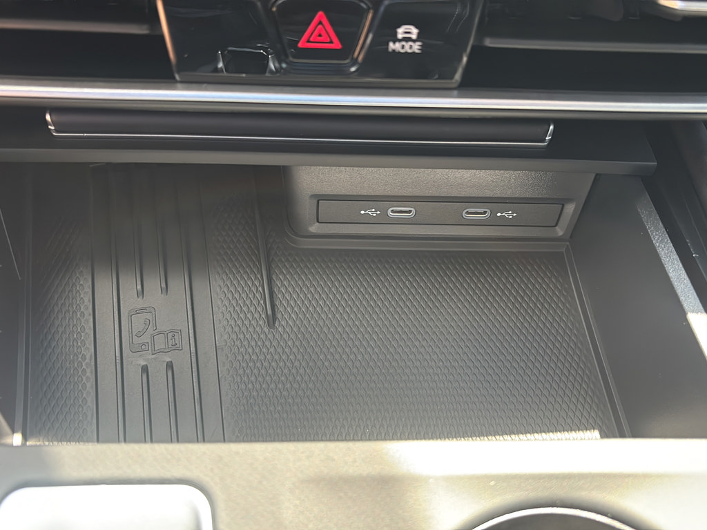 New 2026 Volkswagen Atlas SE FWD image 26