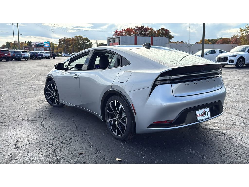 New 2026 Toyota Prius Plug-In Hybrid image 5