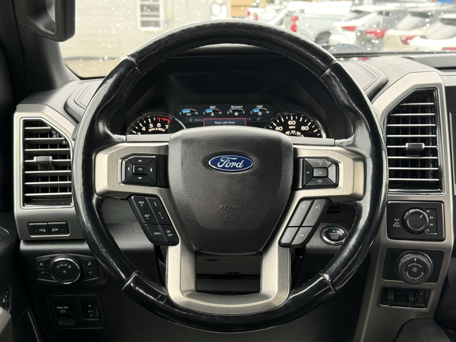 Used 2018 Ford F150 Platinum w/ Equipment Group 701A Luxury image 19