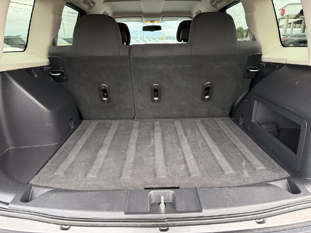 Used 2016 Jeep Patriot Sport FWD image 14