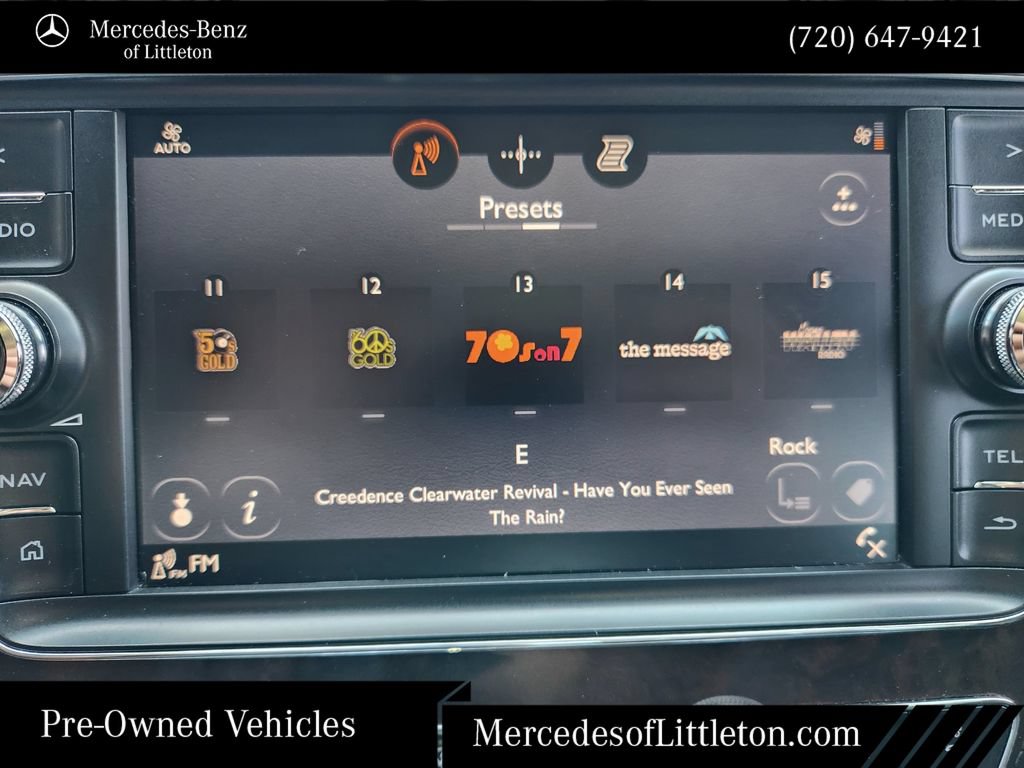 Used 2018 Bentley Bentayga AWD/4WD image 16