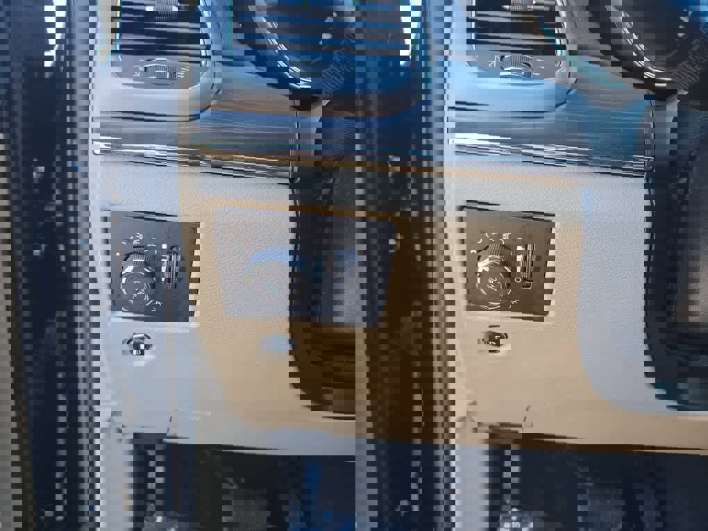 Used 2020 Jeep Grand Cherokee Limited image 22