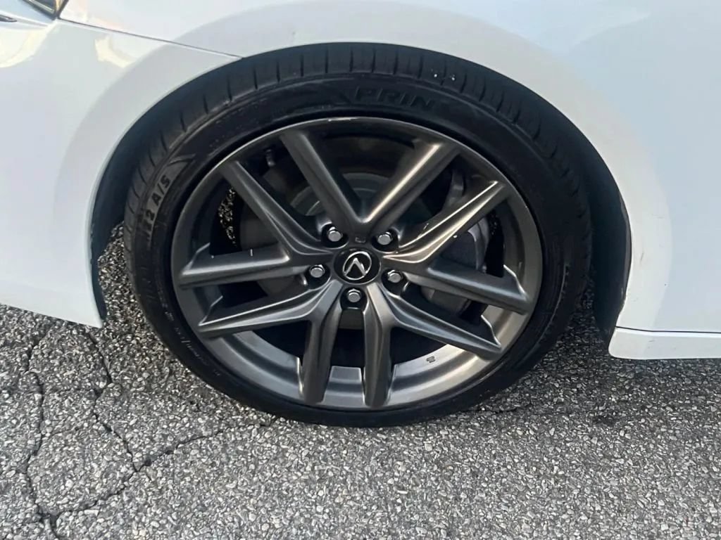 Used 2017 Lexus IS 300 F Sport w/ F Sport Package AWD/4WD image 31