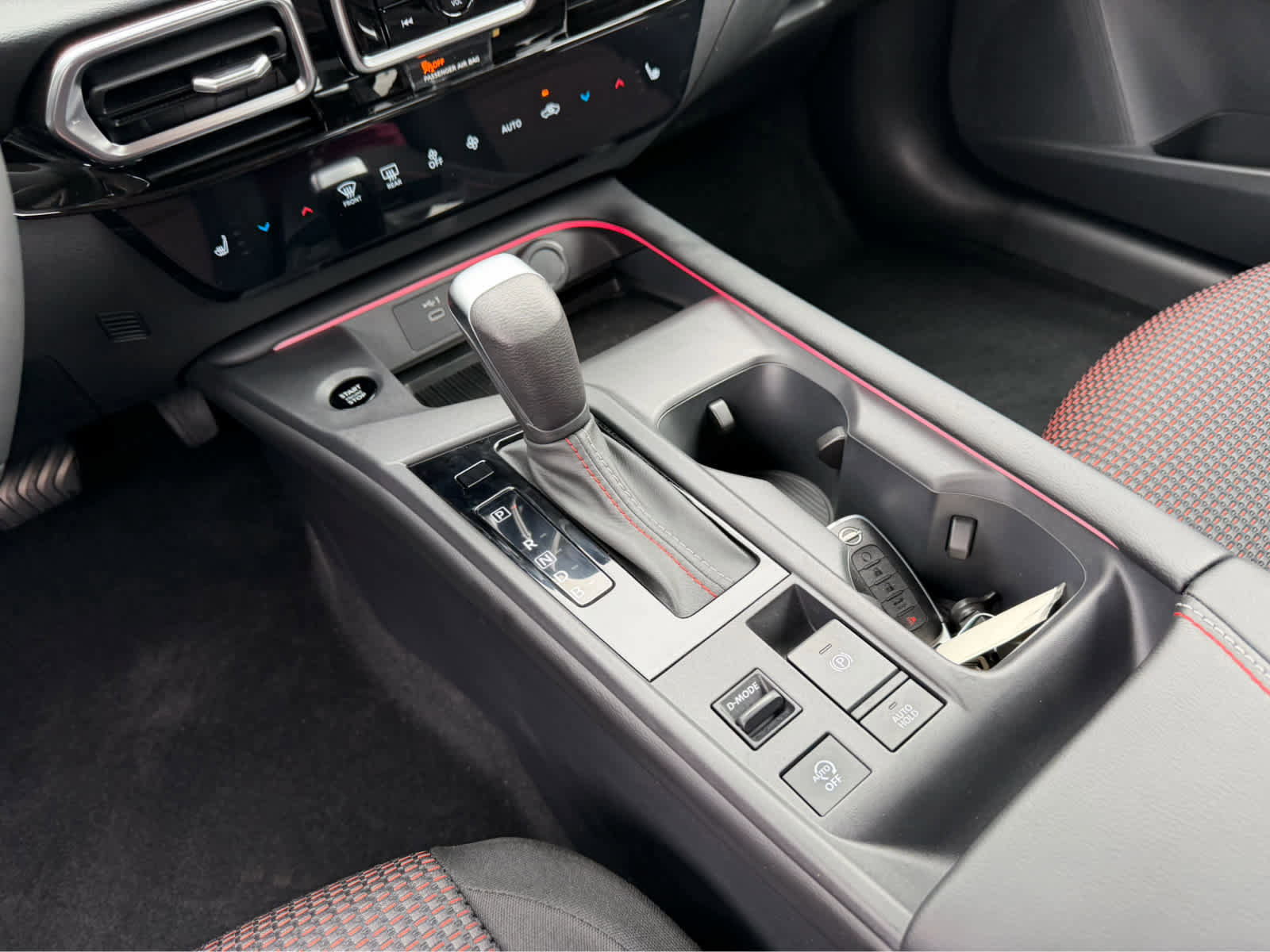 New 2026 Nissan Sentra SR FWD image 17