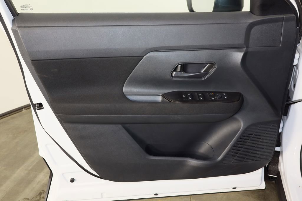 Used 2025 Nissan Kicks S image 20