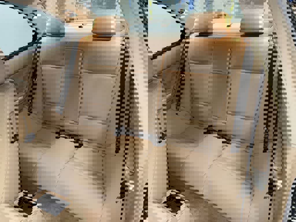 Used 2004 BMW 325Ci Coupe image 17