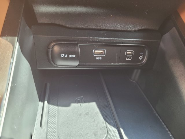 Used 2024 Kia Telluride EX X-Line AWD/4WD image 25