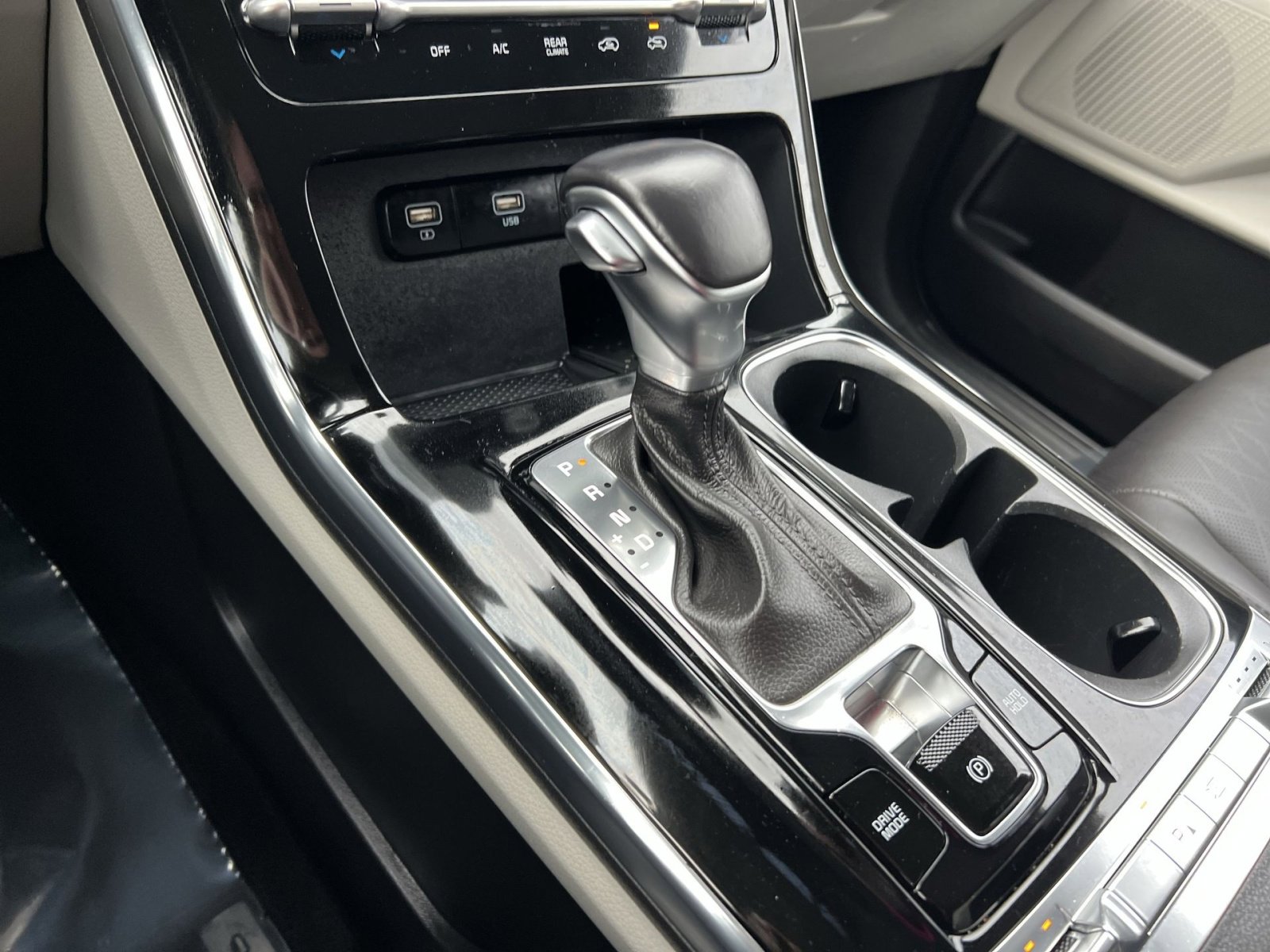 Used 2022 Kia Carnival SX image 22