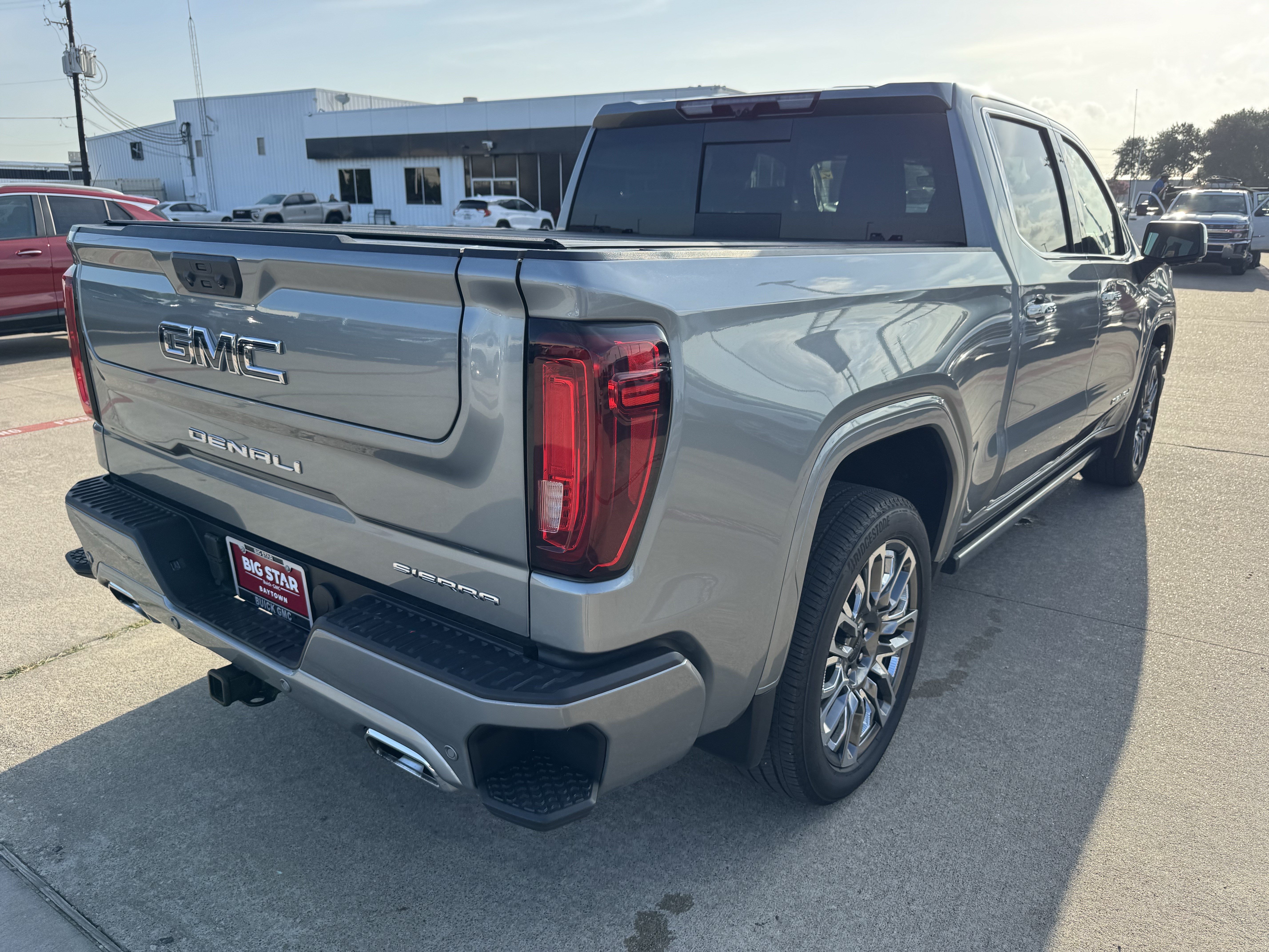 Used 2026 GMC Sierra 1500 Denali Ultimate AWD/4WD image 6