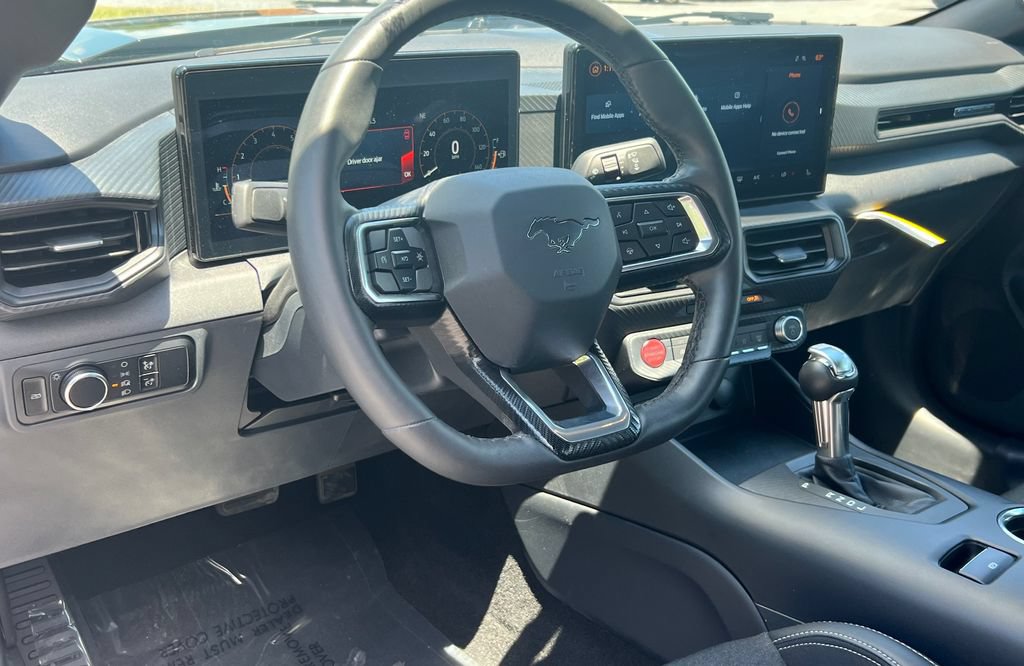 Used 2024 Ford Mustang Coupe RWD image 16