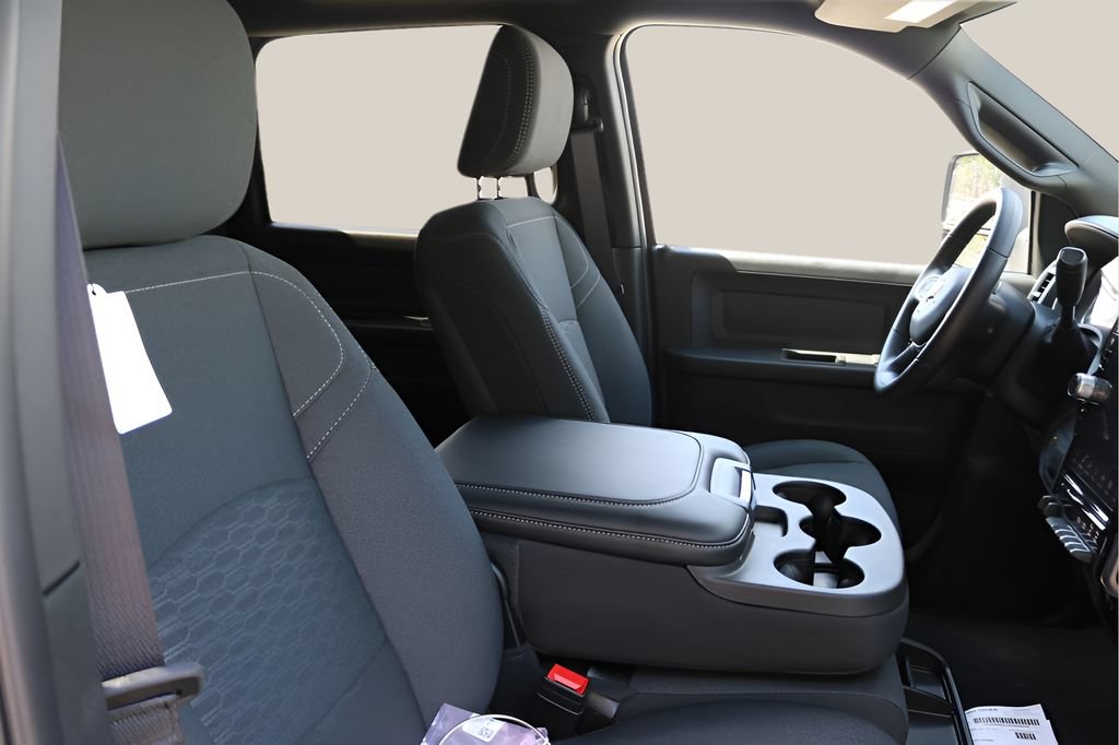 New 2027 RAM 3500 Tradesman AWD/4WD image 20