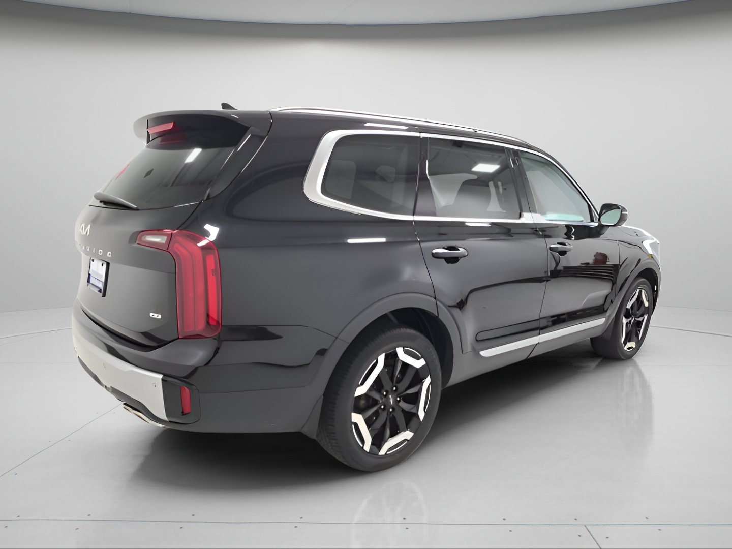 Used 2023 Kia Telluride S AWD/4WD image 6