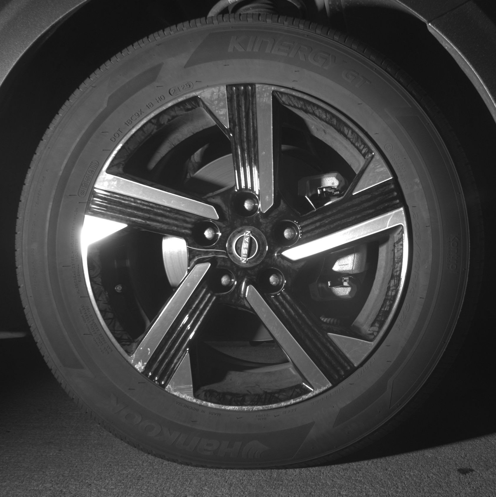 Used 2025 Nissan Sentra SV image 13