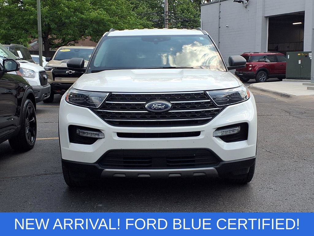 Certified 2023 Ford Explorer XLT w/ Equipment Group 202A AWD/4WD image 24