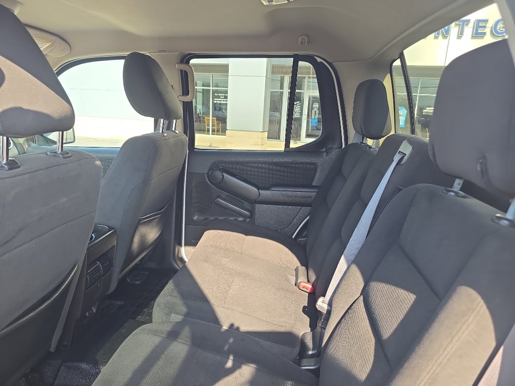 Used 2009 Ford Explorer Sport Trac XLT image 11