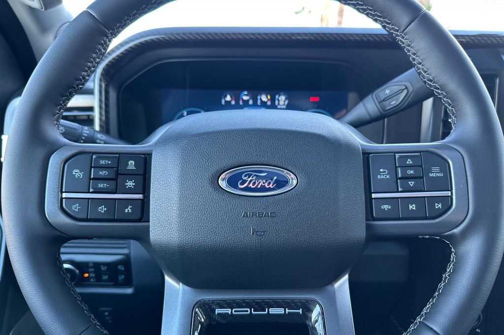 New 2026 Ford F250 Lariat w/ Black Appearance Package image 23