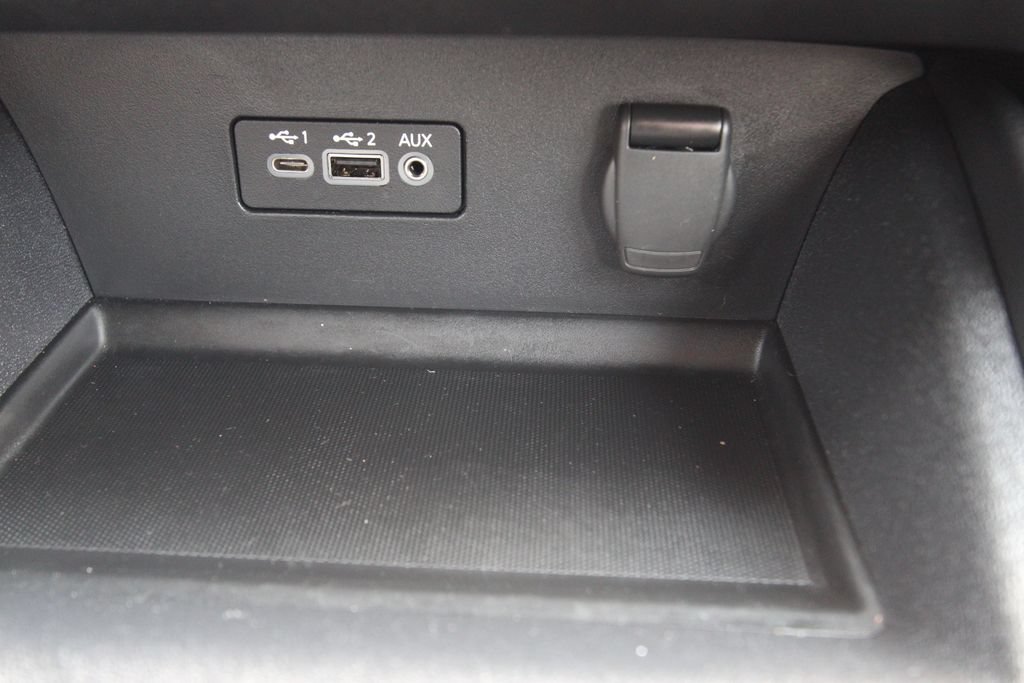 Used 2022 Nissan Altima 2.5 SV FWD image 24