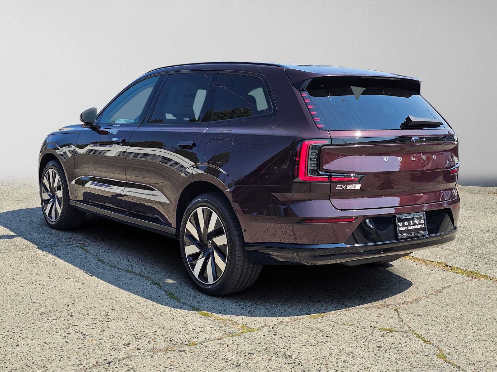 New 2026 Volvo EX90 Ultra AWD/4WD image 5
