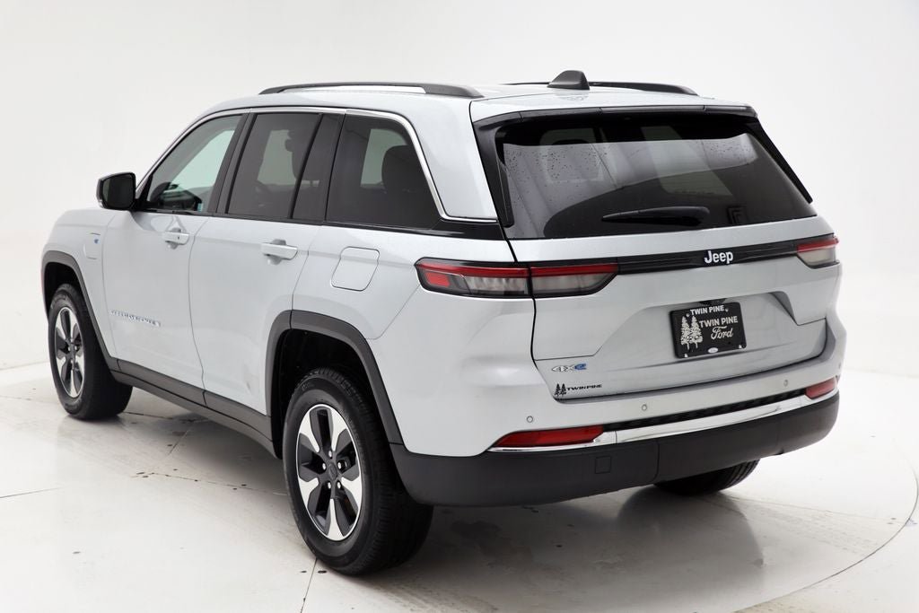 Used 2024 Jeep Grand Cherokee Limited 4xe AWD/4WD image 6