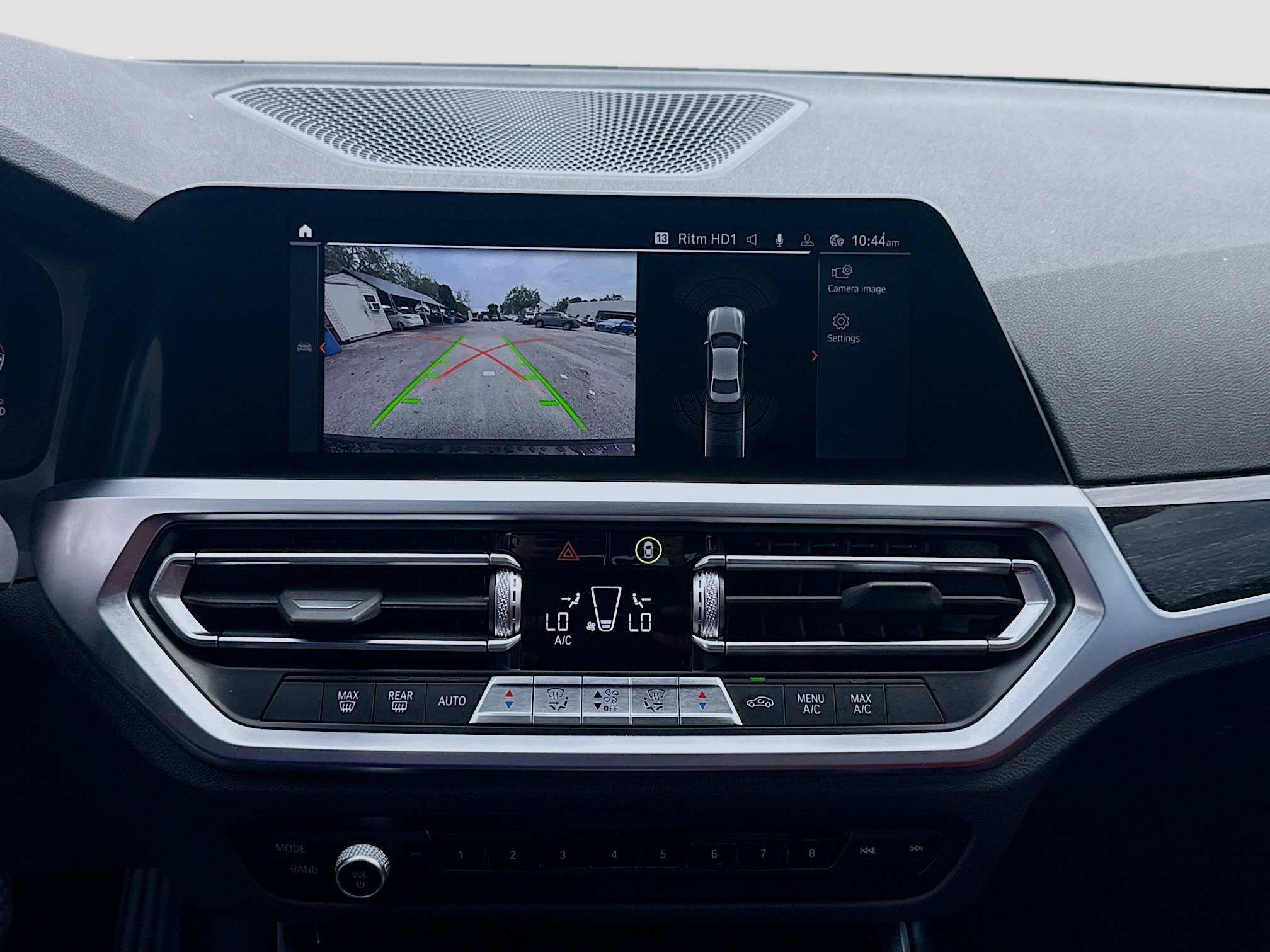 Used 2022 BMW 330i Sedan w/ Convenience Package image 12