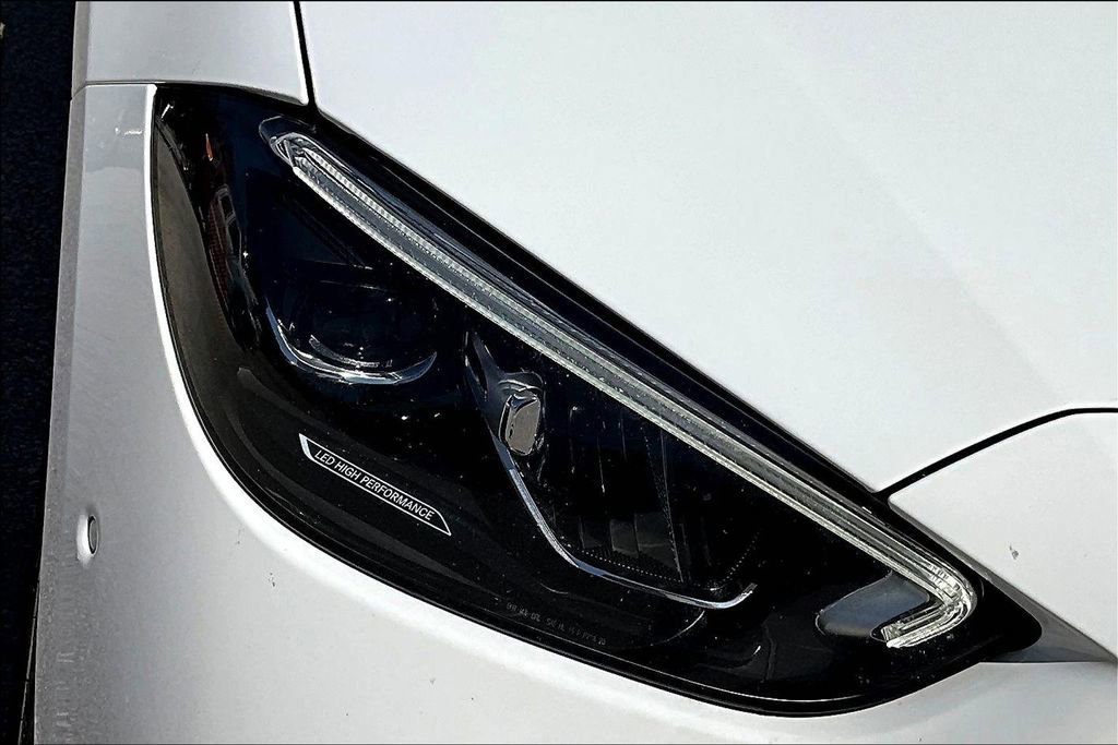 Used 2022 Mercedes-Benz C 300 4MATIC Sedan image 31