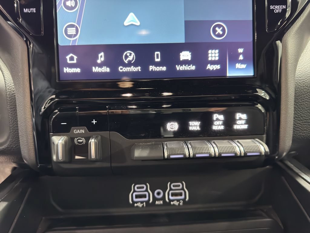 New 2025 RAM 2500 Laramie AWD/4WD image 31