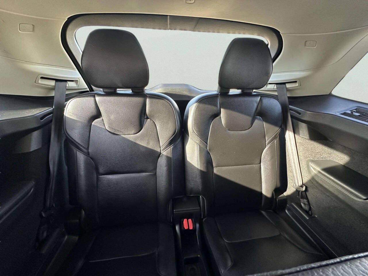 Used 2019 Volvo XC90 T6 Momentum w/ Advanced Package AWD/4WD image 14