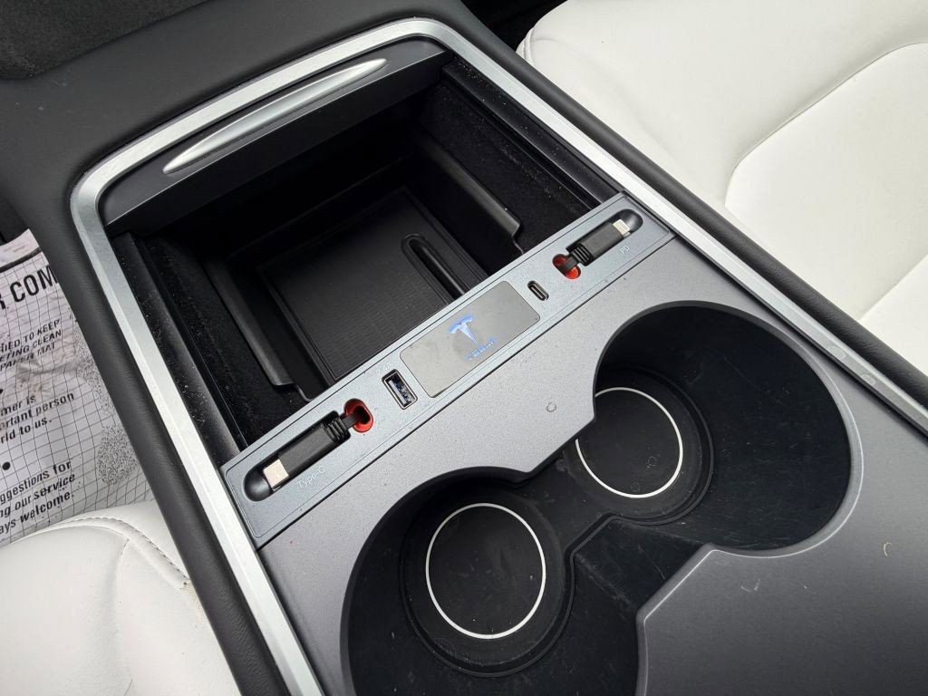 Used 2023 Tesla Model 3 Performance image 18