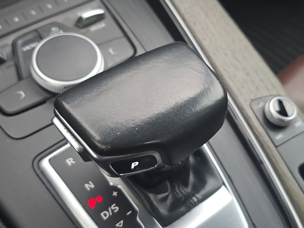 Used 2018 Audi A4 2.0T Ultra Premium w/ Convenience Package image 23