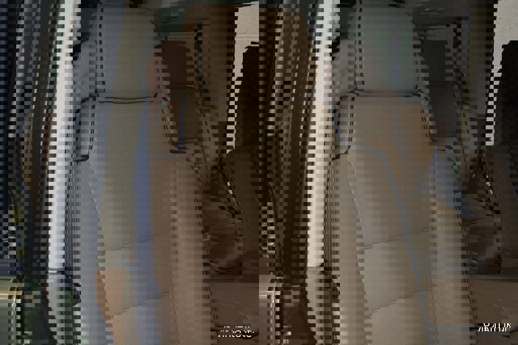 Used 2000 Land Rover Discovery image 14