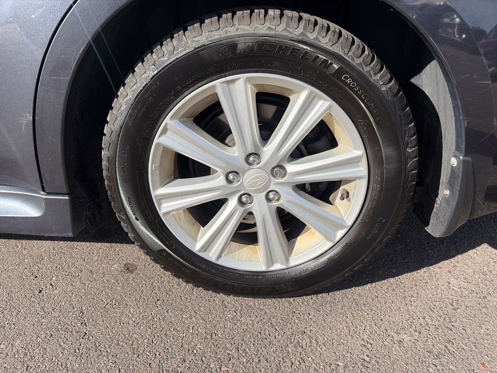 Used 2012 Subaru Legacy 2.5i Premium w/ All-Weather Pkg AWD/4WD image 30