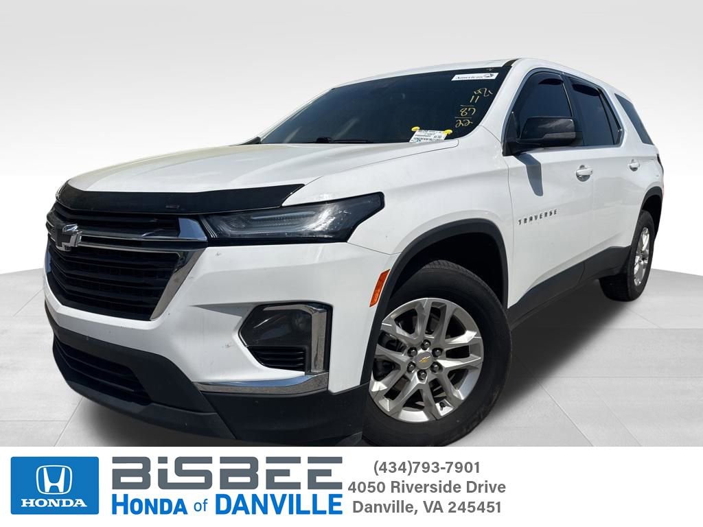 Used 2022 Chevrolet Traverse LS image 1