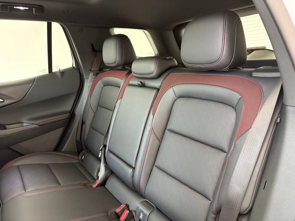 New 2027 Chevrolet Equinox RS w/ Safety and Technology Package FWD image 33