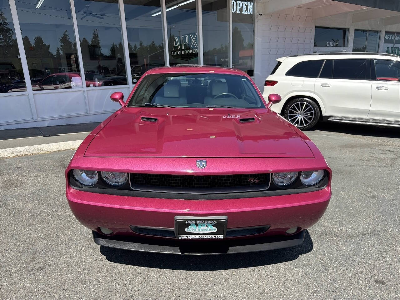 Used 2010 Dodge Challenger R/T RWD image 11