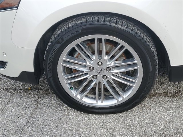Used 2015 Lincoln MKT AWD w/ Equipment Group 201A image 8
