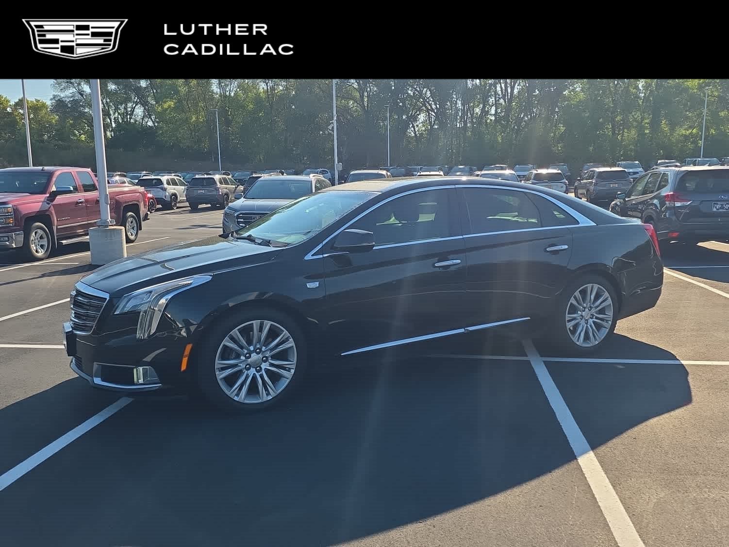 Used 2019 Cadillac XTS Luxury AWD/4WD image 1