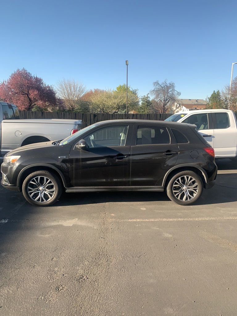 Used 2016 Mitsubishi Outlander Sport ES image 5