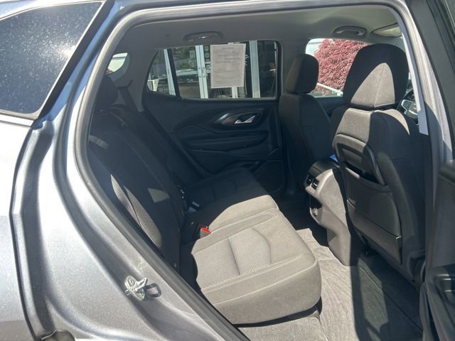 Used 2023 GMC Terrain SLE w/ Driver Convenience Package AWD/4WD image 13