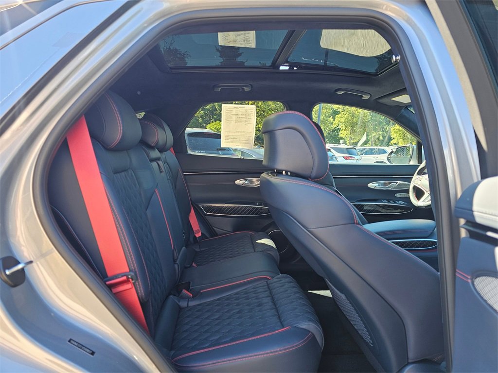 Used 2025 Genesis GV70 3.5T Sport w/ Sport Prestige Package image 13