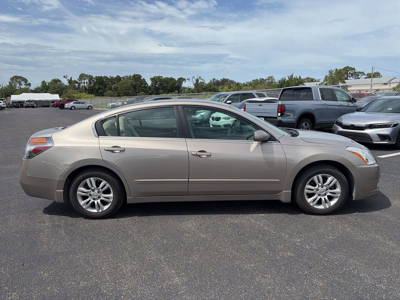 Used 2012 Nissan Altima 2.5 S w/ Convenience Pkg FWD image 8
