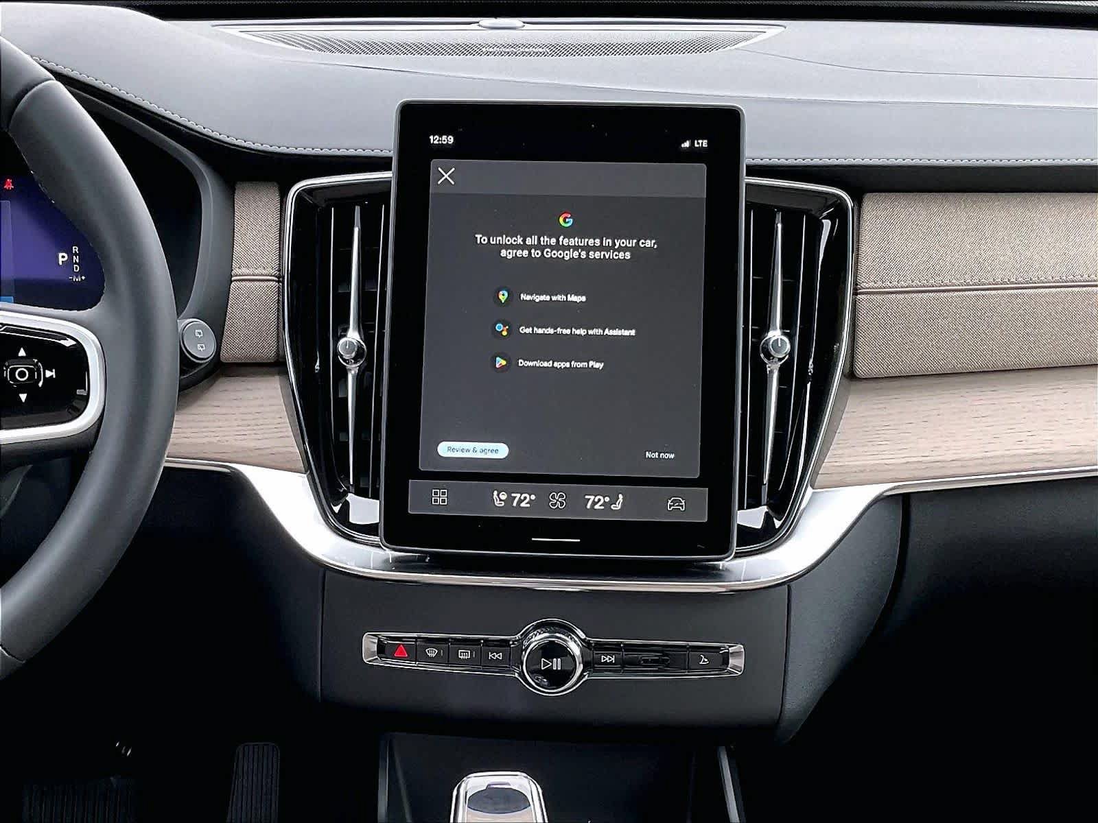 New 2026 Volvo XC90 B6 Plus w/ Protection Package Premier image 9