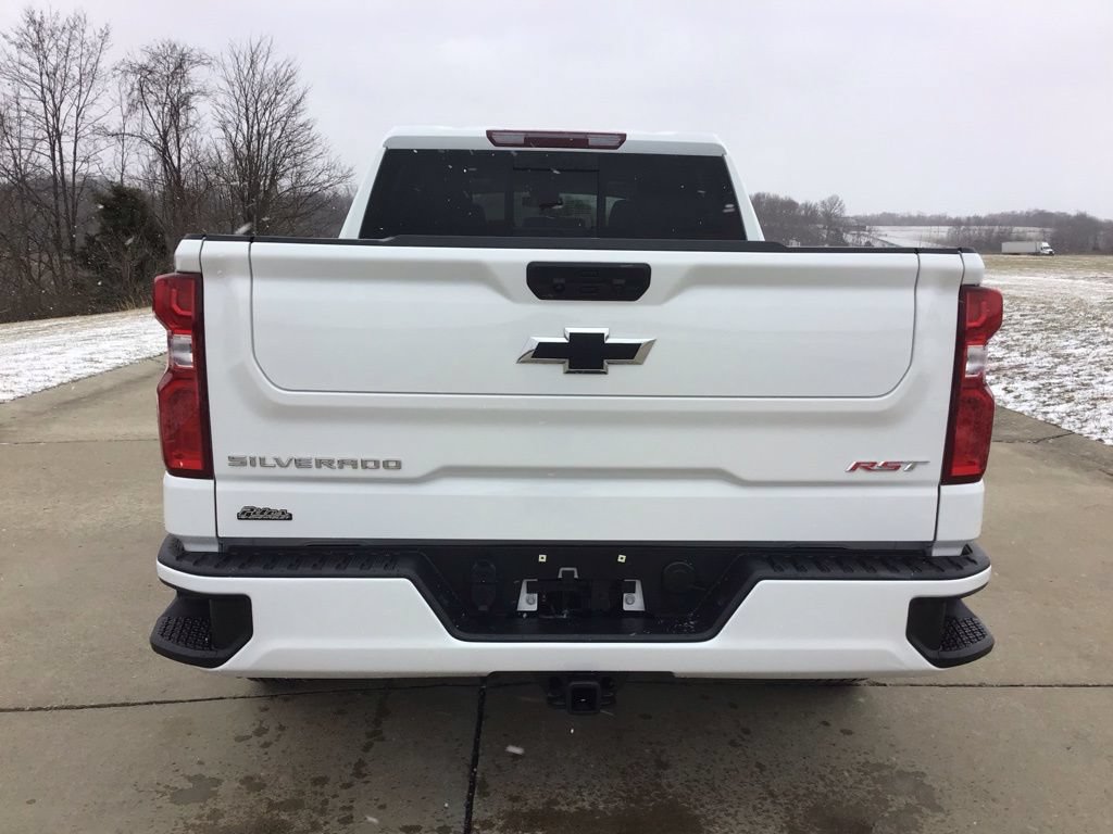 Used 2025 Chevrolet Silverado 1500 RST w/ Convenience Package II AWD/4WD image 5
