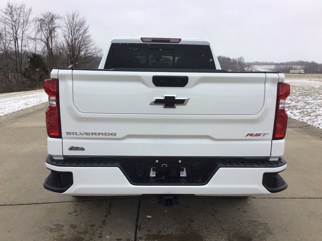 Used 2025 Chevrolet Silverado 1500 RST w/ Convenience Package II image 5