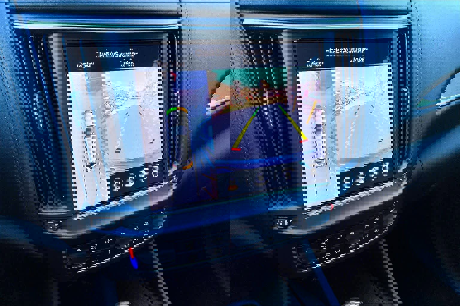 Used 2023 Maserati Levante GT image 28