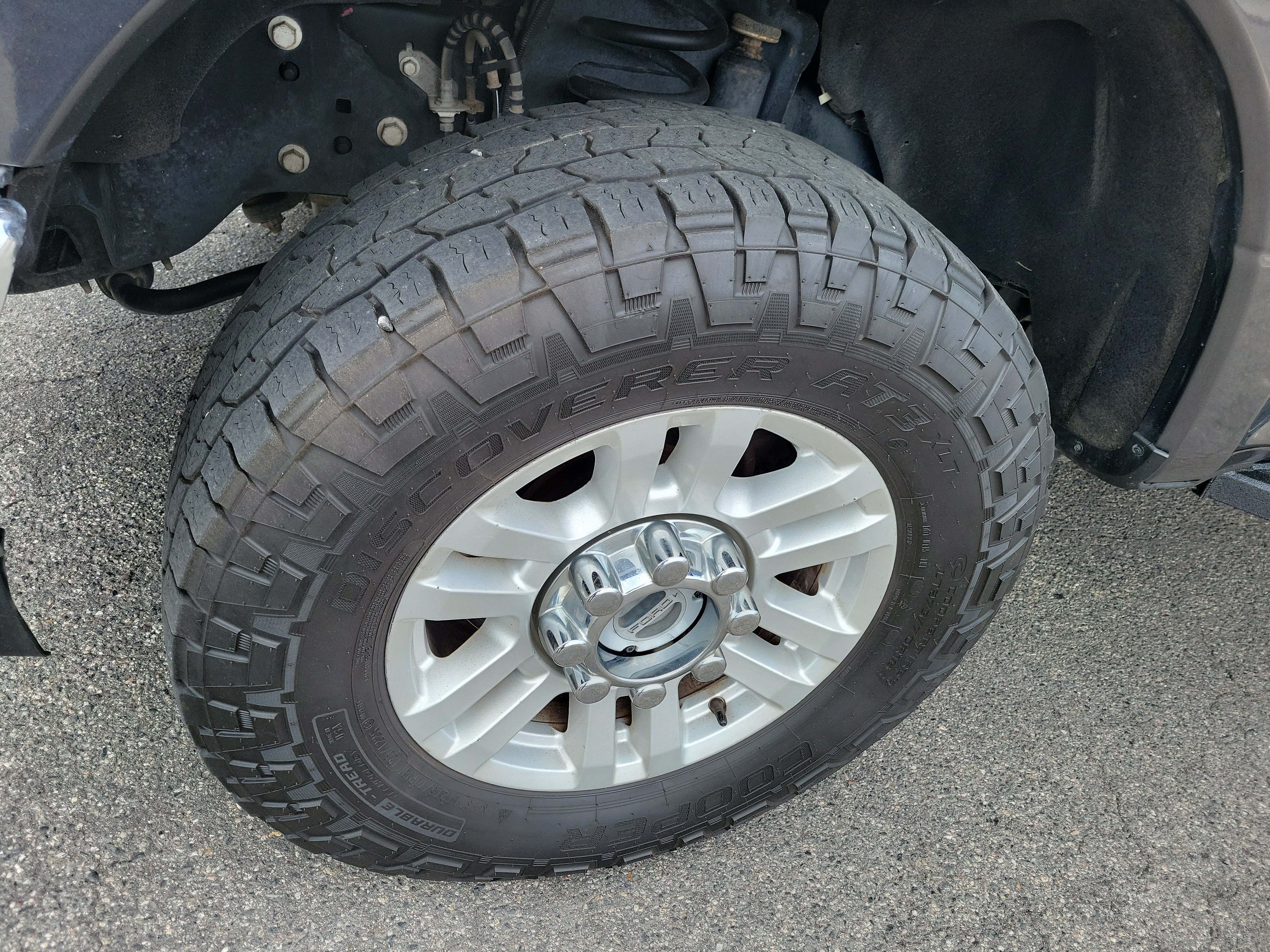 Certified 2019 Ford F250 XLT AWD/4WD image 8